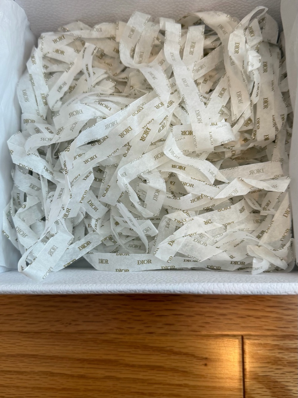 Dior Box with Ribbon - Picture 3 of 6